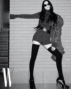 【フォト】「時を超えたエレガント」…キム・ヘス×Max Mara「文学作品」のようなグラビア