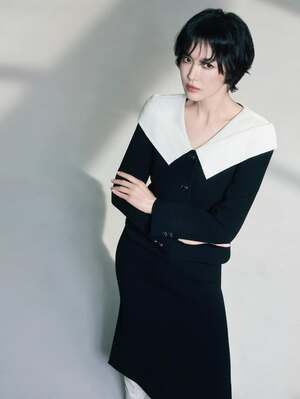 【フォト】ソン・ヘギョ、深まる美しさ…MICHAAの冬コーデで中性的＆フェミニンな魅力アピール