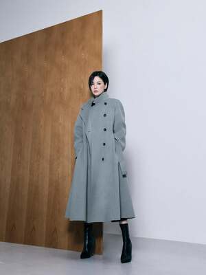 【フォト】ソン・ヘギョ、深まる美しさ…MICHAAの冬コーデで中性的＆フェミニンな魅力アピール