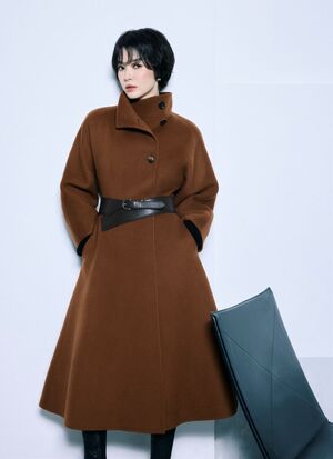 【フォト】ソン・ヘギョ、深まる美しさ…MICHAAの冬コーデで中性的＆フェミニンな魅力アピール