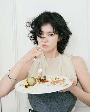 【フォト】ソン・ヘギョ、レジェンド級の「VOGUE KOREA」グラビア没カット大放出