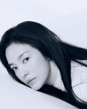 【フォト】ソン・ヘギョ、レジェンド級の「VOGUE KOREA」グラビア没カット大放出