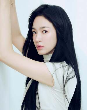 【フォト】ソン・ヘギョ、レジェンド級の「VOGUE KOREA」グラビア没カット大放出