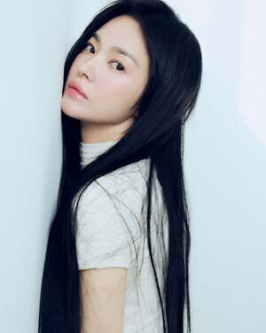 【フォト】ソン・ヘギョ、レジェンド級の「VOGUE KOREA」グラビア没カット大放出