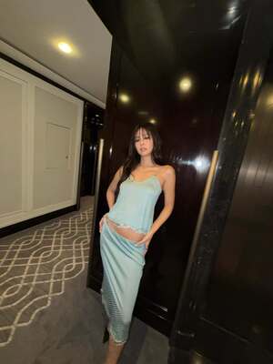 【フォト】パリを輝かせたBLACKPINKジェニー、まさに「フレンチシックのシンボル」