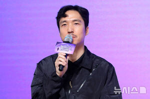 【フォト】『Unpretty Rapstar』日本人参加者20人とプロデューサー軍団