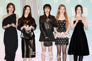 【フォト】i-dle、ブラック＆ドットで完成したクラシカルなコーデ
