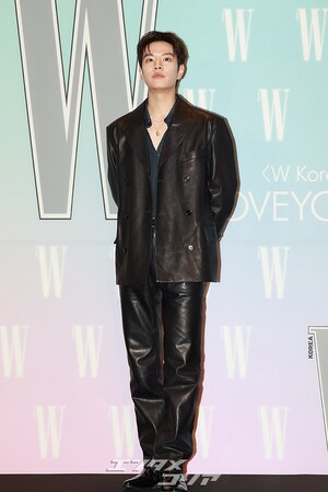 【フォト】Stray Kidsスンミン、レザージャケットがおしゃれ