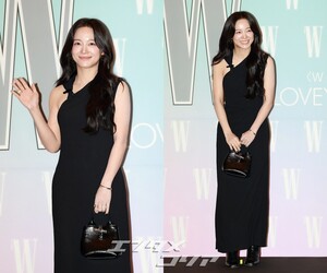 【フォト】ノ・ジョンウィ＆キム・セジョン＆イ・ユミら、異なる魅力の黒コーデ