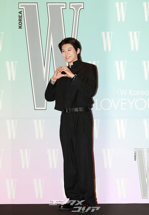 【フォト】防弾少年団＆イ・ミンホ＆Stray Kids＆イ・チェミン＆IVEら、「乳がん啓発キャンペーン」イベントに出席したスターたち