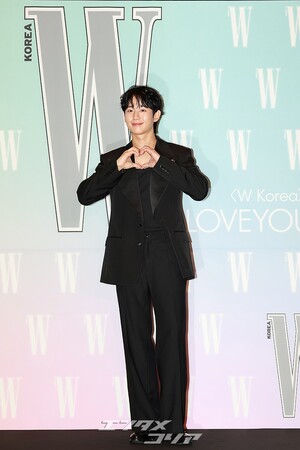 【フォト】防弾少年団＆イ・ミンホ＆Stray Kids＆イ・チェミン＆IVEら、「乳がん啓発キャンペーン」イベントに出席したスターたち