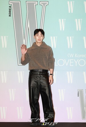 【フォト】防弾少年団＆イ・ミンホ＆Stray Kids＆イ・チェミン＆IVEら、「乳がん啓発キャンペーン」イベントに出席したスターたち