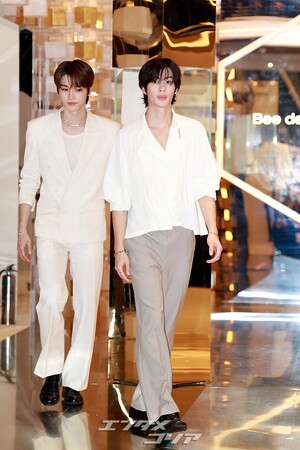 【フォト】RIIZEソンチャン＆アントン、貴公子のようなビジュアル