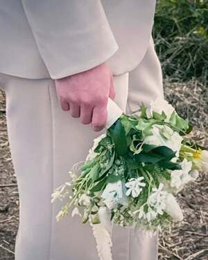 【フォト】Ladies’ Codeジュニ、漢江をバックに撮ったロマンチックなウエディング写真公開