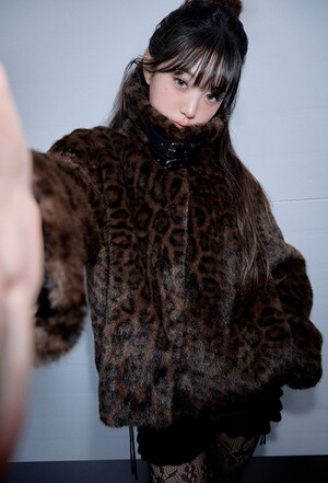 【フォト】IVEウォニョン　ラブリーな「rolarola」冬物コレクション・グラビア