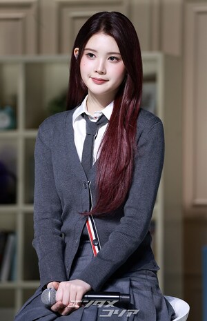 【フォト】質問に答える愛らしいHearts2Heartsのメンバーたち