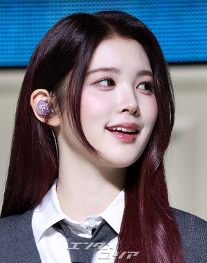 【フォト】質問に答える愛らしいHearts2Heartsのメンバーたち