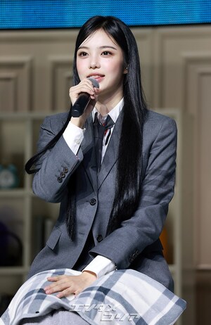 【フォト】質問に答える愛らしいHearts2Heartsのメンバーたち