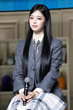 【フォト】質問に答える愛らしいHearts2Heartsのメンバーたち