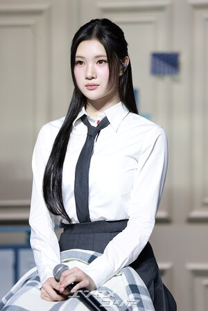 【フォト】質問に答える愛らしいHearts2Heartsのメンバーたち