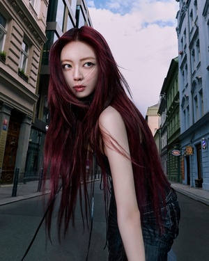 【フォト】「11月に音楽活動」ITZY、クールかつシックな都会的オーラ