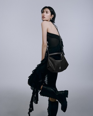 【フォト】ナナ、vunqueのアンバサダーに抜てき…つややかな魅力アピール