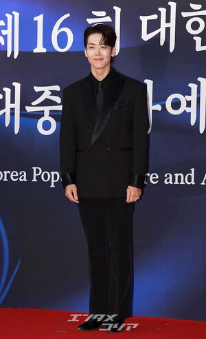 【フォト】ミュージカル俳優KAI、ステキなほほ笑みとともに