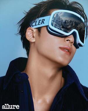 【フォト】SEVENTEENミンギュ、「MONCLER」を身にまといスポーティーな魅力アピール