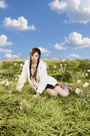 【フォト】aespaジゼルが描く冬の童話…「Wacky Willy」新キャンペーングラビア公開