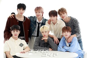 【フォト】インタビューに臨むNEXZ、さわやか＆ユニークな魅力