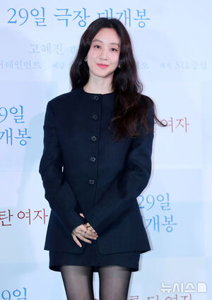 【フォト】チョン・リョウォン×コ・ヘジン監督×イ・ジョンウン　映画『白い車に乗った女』試写会