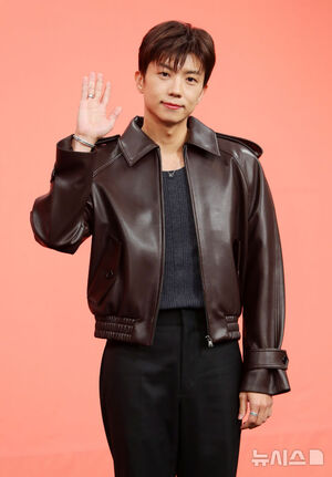 【フォト】ハン・ヘジン＆ファンウ・スルヘ＆ 2PMウヨン出席『お姉さんは僕にとって女だ』制作発表会