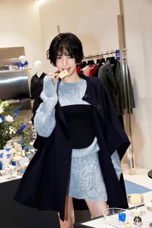 【フォト】E.B.Mオープン記念イベントにナナ登場、スターフィールド水原は大騒ぎ