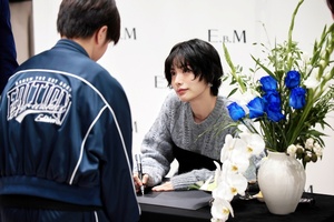 【フォト】E.B.Mオープン記念イベントにナナ登場、スターフィールド水原は大騒ぎ