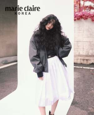 【フォト】キム・テリ、スレンダーだけどくっきり割れた腹筋…格の違うオーラ