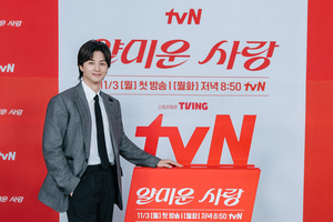 【フォト】キム・ジフン×ソ・ジヘ、「完ぺきビジュアルカップル」