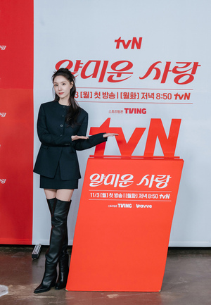 【フォト】キム・ジフン×ソ・ジヘ、「完ぺきビジュアルカップル」