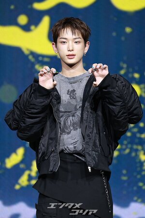 【フォト】&TEAMハルア　胸きゅんポーズ