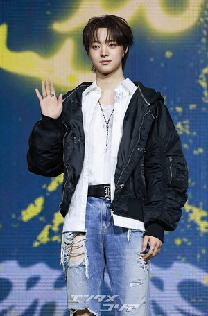 【フォト】&TEAMウィジュ　魅力さく裂リーダー