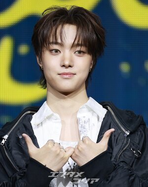 【フォト】&TEAMウィジュ　魅力さく裂リーダー