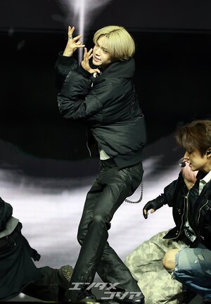 【フォト】「多国籍ボーイズグループ」&TEAM『Back to Life』鮮烈ステージ