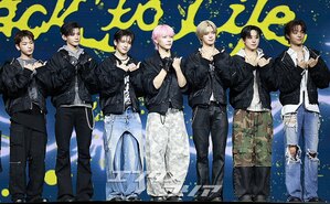 【フォト】&TEAM　HYBEのグローバル・ボーイズグループが韓国正式デビュー
