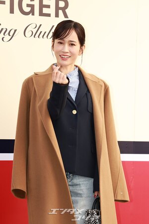 【フォト】元AKB48の前田敦子、上品なほほ笑み