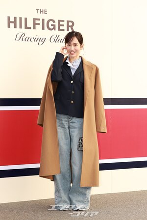 【フォト】元AKB48の前田敦子、上品なほほ笑み