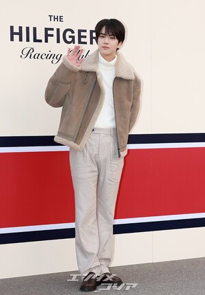 【フォト】THE BOYZヨンフン、少女漫画の主人公のよう