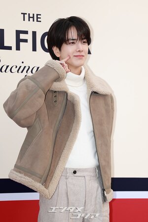 【フォト】THE BOYZヨンフン、少女漫画の主人公のよう