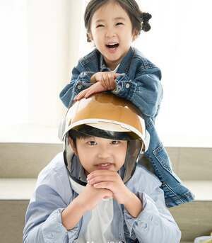 【フォト】シン・ヒョンジュン、幸せあふれるほのぼの家族写真