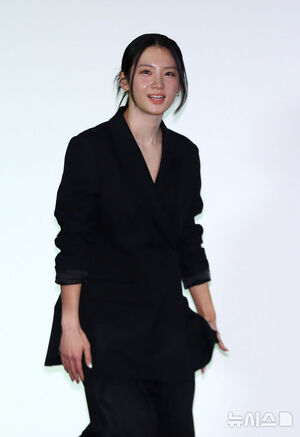 【フォト】ファン・ジョンミン＆キム・ゴウン＆チョン・ヘインら、青龍映画賞手形イベントに出席したスターたち