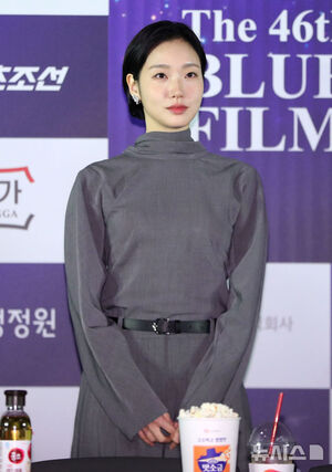 【フォト】ファン・ジョンミン＆キム・ゴウン＆チョン・ヘインら、青龍映画賞手形イベントに出席したスターたち