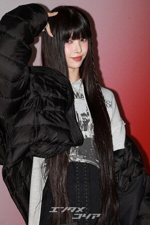 【フォト】ILLITユナ　子猫ビジュアル「独特のムード」